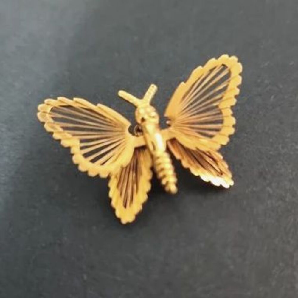Monet Large Spinneret Butterfly Pin 1963 Vintage, open fret, gold tone metal